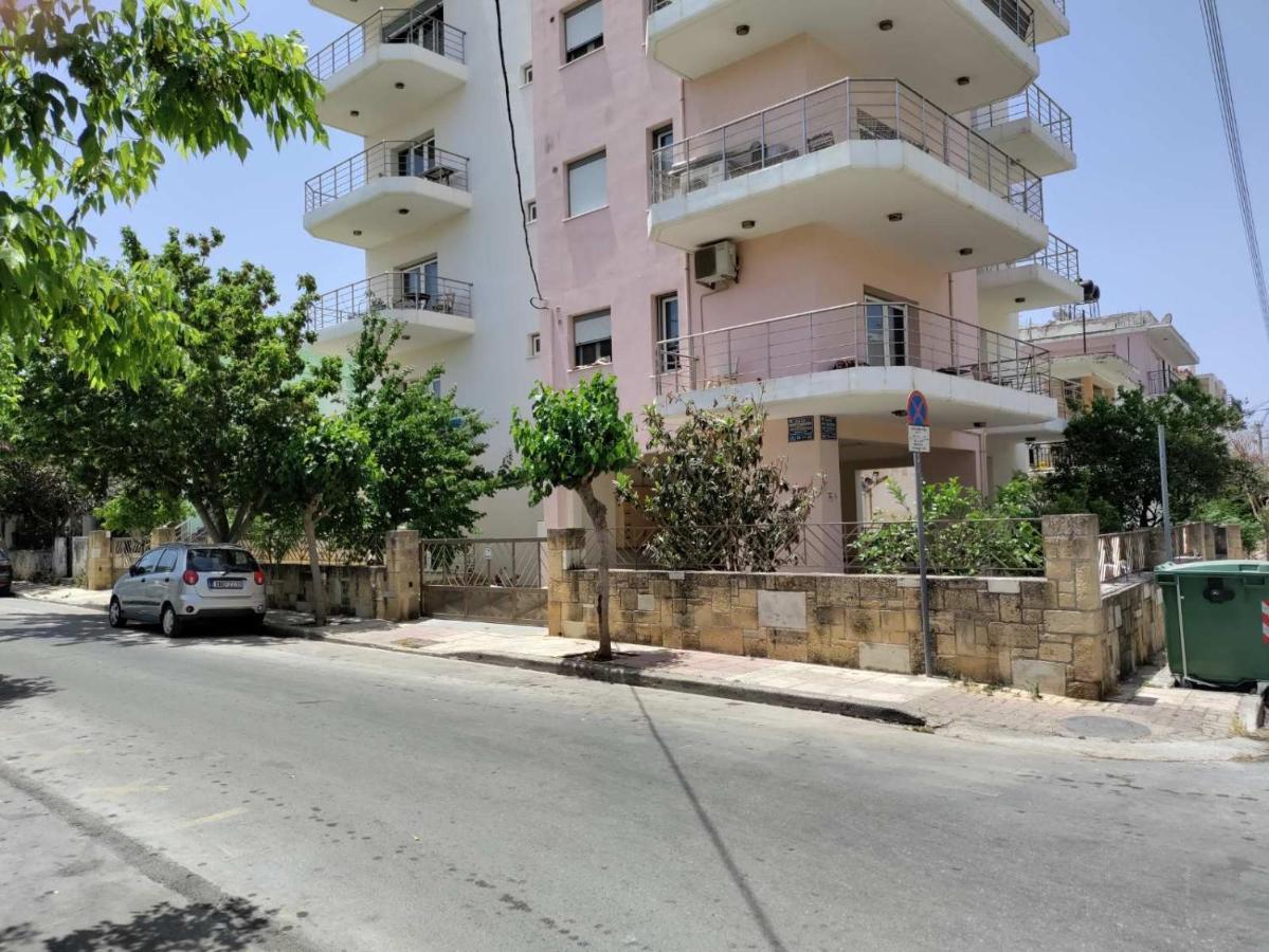 Chania Sweet Apts エクステリア 写真